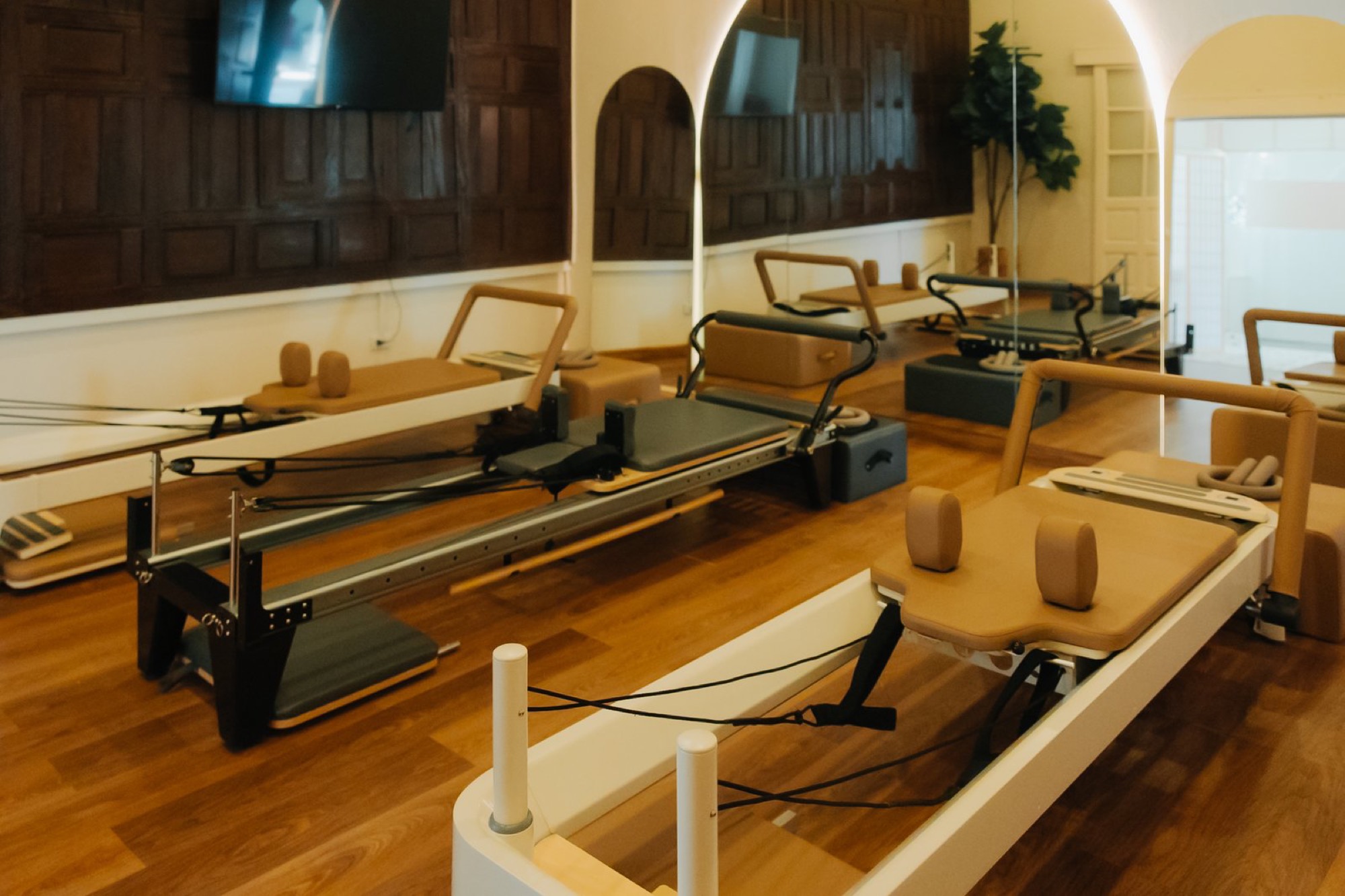 Group reformer room
